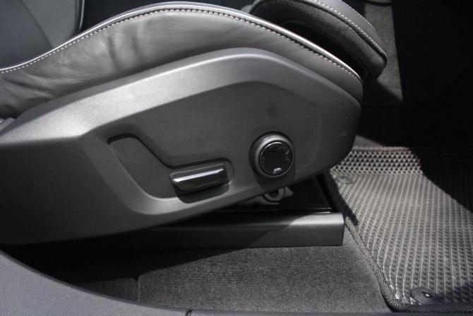 Volvo XC60 II с пробегом 2021 года, цена 3 890 000 рублей, 167911 км, внедорожник, Автокод Объявления