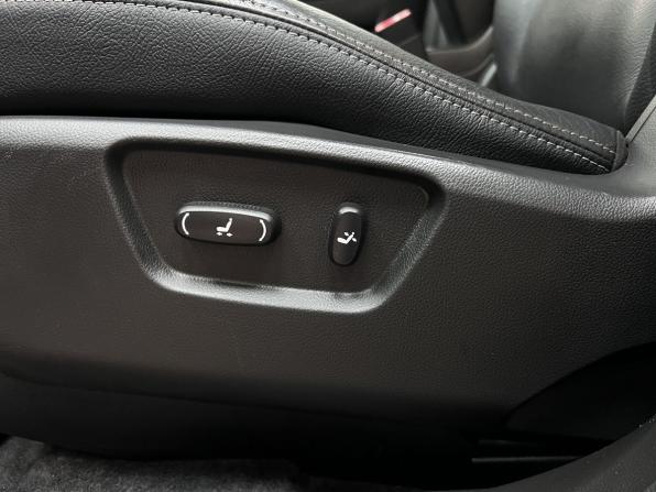 Chevrolet Captiva I Рестайлинг с пробегом 2013 года, цена 1 345 000 рублей, 154558 км, внедорожник, Автокод Объявления