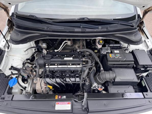 Hyundai Solaris II Рестайлинг с пробегом 2020 года, цена 1 330 000 рублей, 66056 км, седан, Автокод Объявления