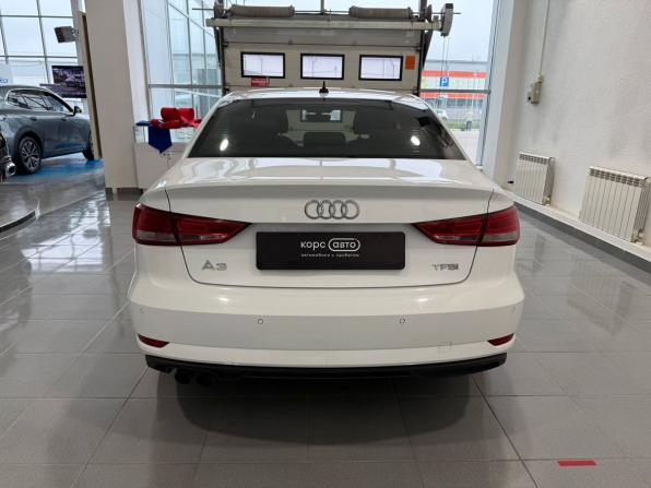Audi A3 III (8V) Рестайлинг с пробегом 2017 года, цена 1 500 000 рублей, 163781 км, седан, Автокод Объявления