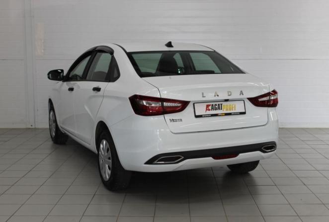 Lada (ВАЗ) Vesta I Рестайлинг (NG) с пробегом 2024 года, цена 1 140 000 рублей, 29466 км, седан, Автокод Объявления