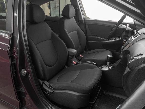 Hyundai Solaris I с пробегом 2013 года, цена 879 000 рублей, 209199 км, седан, Автокод Объявления