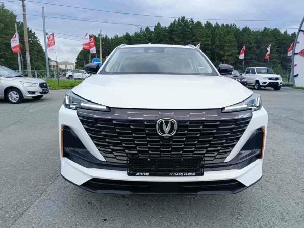 Changan CS55 Plus II с пробегом 2024 года, цена 2 049 995 рублей, 41359 км, внедорожник, Автокод Объявления