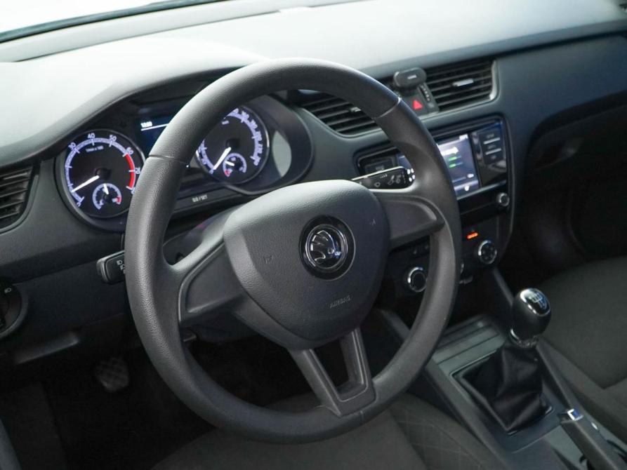 Skoda Octavia III (A7) Рестайлинг Москва  - изображение 12