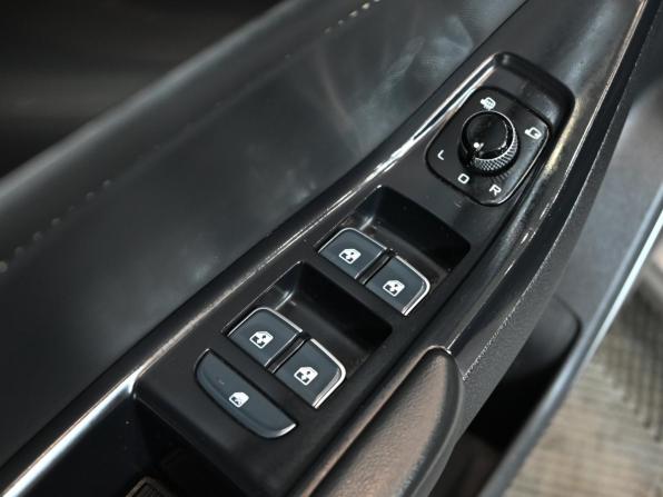 FAW Bestune B70 I Рестайлинг с пробегом 2023 года, цена 1 750 000 рублей, 69471 км, хэтчбек, Автокод Объявления