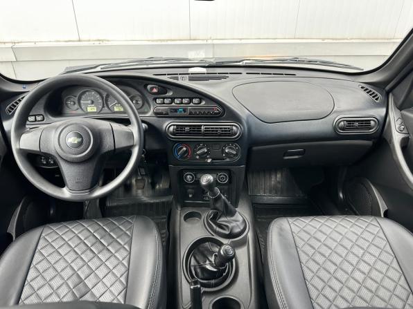 Chevrolet Niva I Рестайлинг с пробегом 2017 года, цена 836 000 рублей, 65208 км, внедорожник, Автокод Объявления