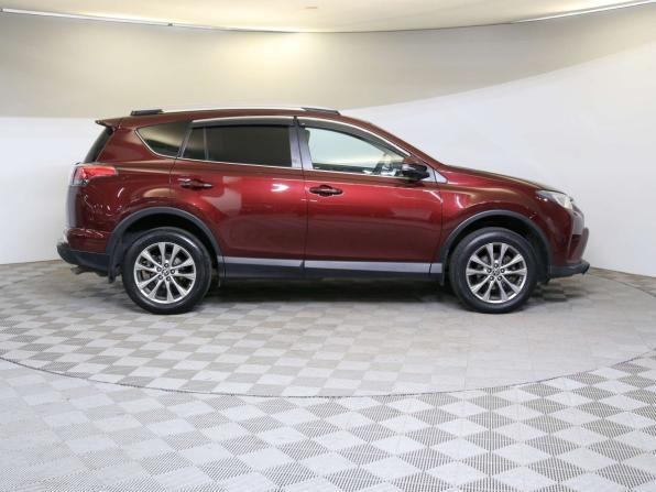 Toyota RAV4 IV (XA40) Рестайлинг с пробегом 2018 года, цена 2 090 000 рублей, 296820 км, внедорожник, Автокод Объявления