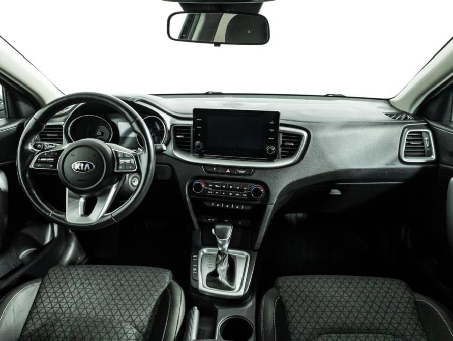 Kia Ceed III Санкт-Петербург  - изображение 13