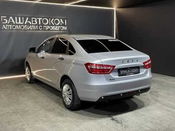 Lada (ВАЗ) Vesta I с пробегом 2019 года, цена 665 000 рублей, 117507 км, седан, Автокод Объявления