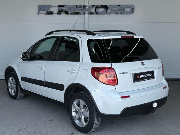 Suzuki SX4 II (S-Cross) с пробегом 2014 года, цена 1 129 000 рублей, 138600 км, хэтчбек, Автокод Объявления