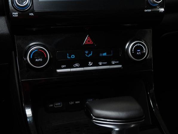 Hyundai Creta II с пробегом 2021 года, цена 2 648 000 рублей, 44223 км, внедорожник, Автокод Объявления
