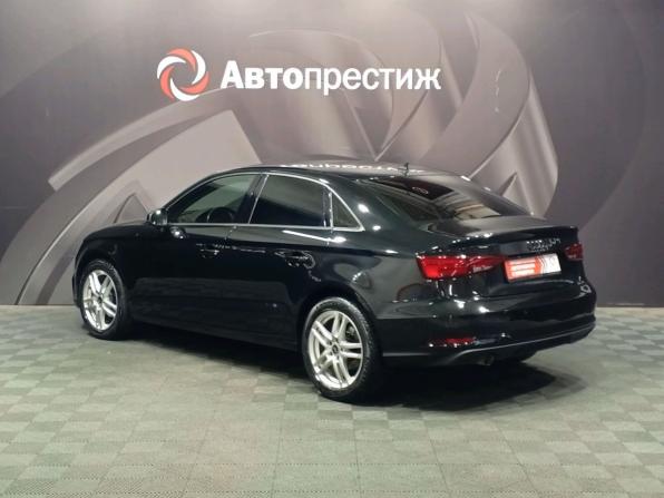 Audi A3 III (8V) Рестайлинг с пробегом 2019 года, цена 1 750 000 рублей, 175568 км, седан, Автокод Объявления