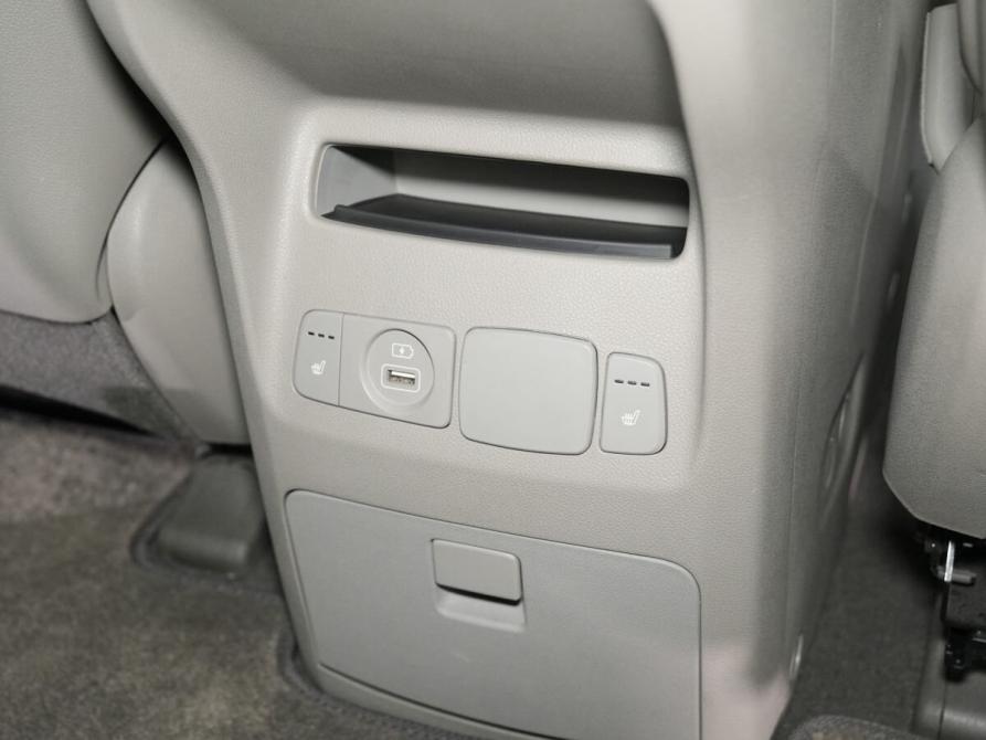 Kia Carnival III Новосибирск  - изображение 11