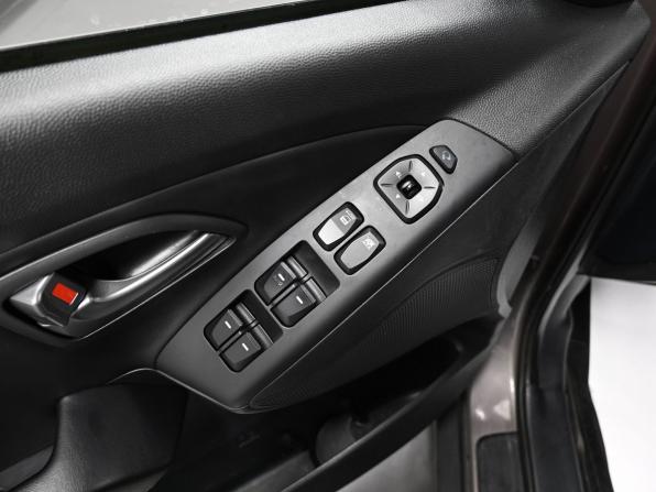 Hyundai ix35 I Рестайлинг с пробегом 2014 года, цена 1 515 000 рублей, 121656 км, внедорожник, Автокод Объявления