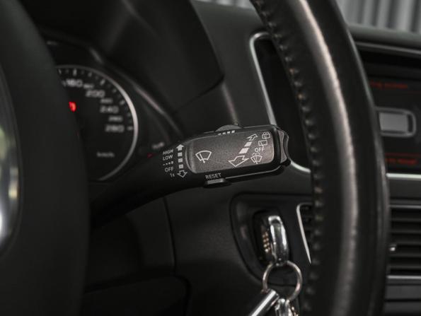Audi Q5 I (8R) с пробегом 2010 года, цена 1 090 000 рублей, 217189 км, внедорожник, Автокод Объявления