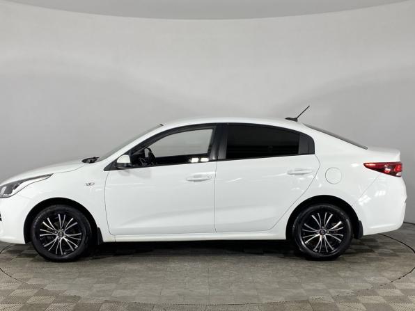 Kia Rio IV с пробегом 2018 года, цена 1 150 000 рублей, 208820 км, седан, Автокод Объявления
