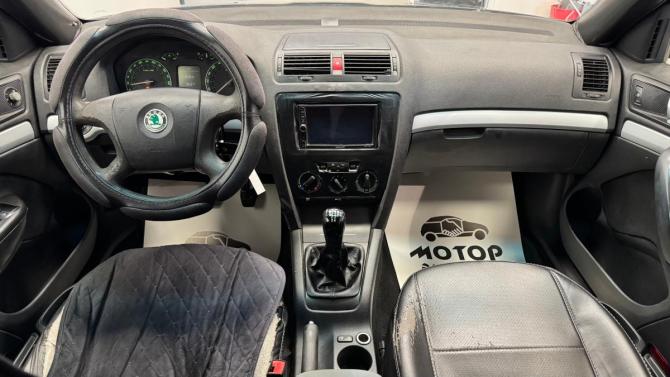 Skoda Octavia II (A5) с пробегом 2008 года, цена 395 000 рублей, 289873 км, лифтбек, Автокод Объявления