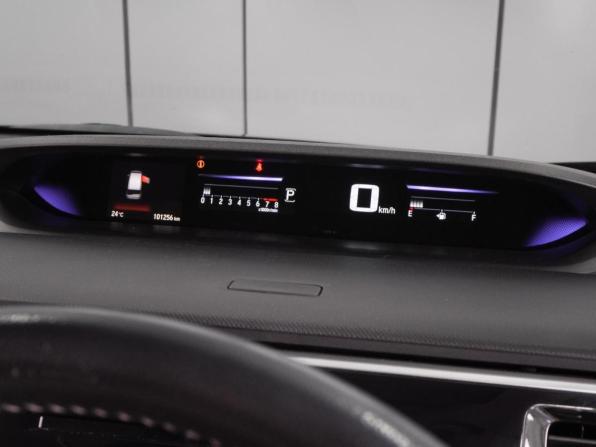 Honda Stepwgn V Рестайлинг с пробегом 2017 года, цена 2 544 000 рублей, 101256 км, минивэн, Автокод Объявления