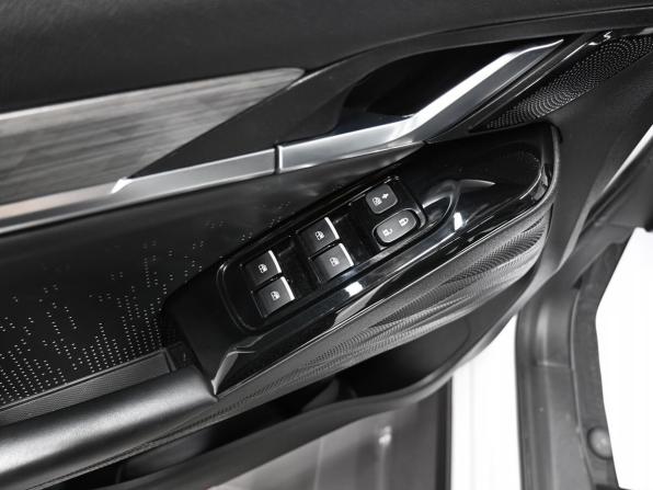JAC JS6 с пробегом 2022 года, цена 1 975 000 рублей, 18500 км, внедорожник, Автокод Объявления