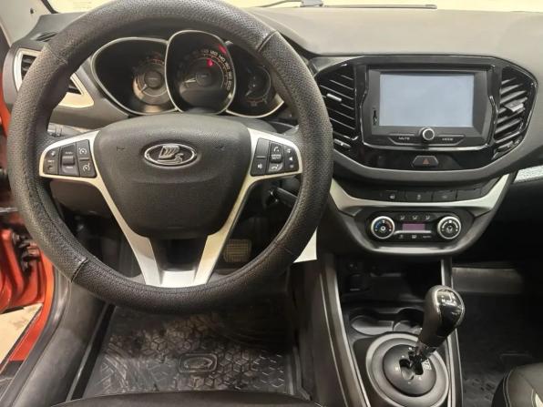 Lada (ВАЗ) Vesta I с пробегом 2018 года, цена 859 000 рублей, 130000 км, универсал, Автокод Объявления