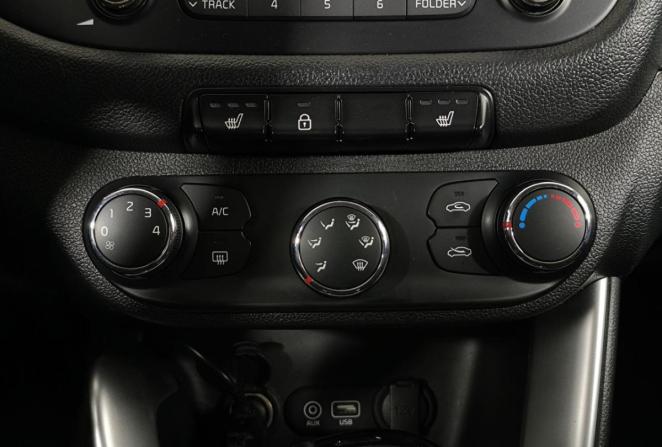 Kia Ceed II Рестайлинг с пробегом 2016 года, цена 1 130 000 рублей, 248971 км, хэтчбек, Автокод Объявления