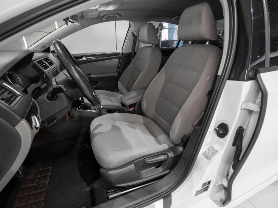 Volkswagen Jetta VI Москва  - изображение 9