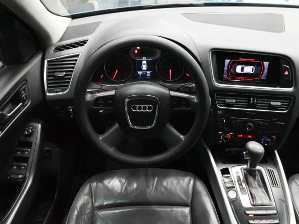 Audi Q5 I (8R) с пробегом 2009 года, цена 1 250 000 рублей, 365522 км, внедорожник, Автокод Объявления