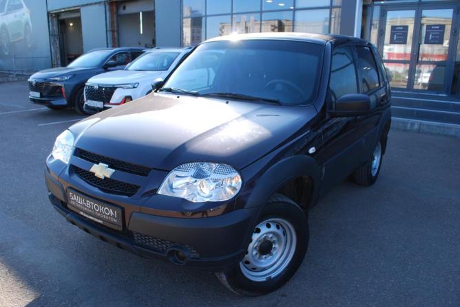 Chevrolet Niva I Рестайлинг с пробегом 2020 года, цена 830 000 рублей, 56000 км, внедорожник, Автокод Объявления