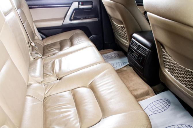 Toyota Land Cruiser 200 Series с пробегом 2007 года, цена 1 889 000 рублей, 401000 км, внедорожник, Автокод Объявления