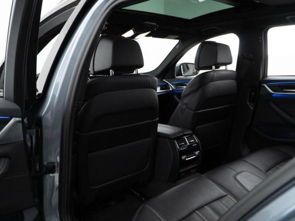 BMW 5 серии VII (G30/G31/G38) Рестайлинг с пробегом 2020 года, цена 5 055 077 рублей, 93750 км, универсал, Автокод Объявления