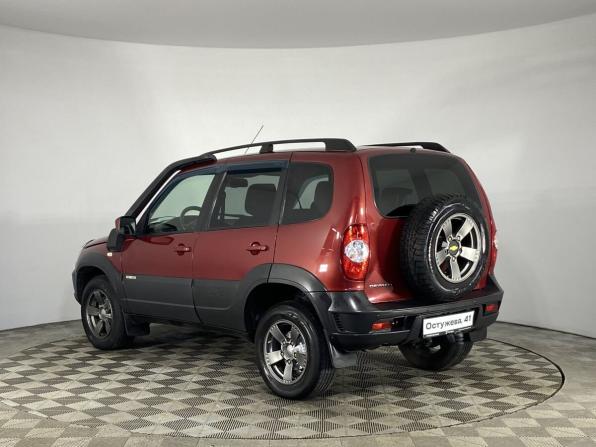 Chevrolet Niva I Рестайлинг с пробегом 2017 года, цена 730 000 рублей, 180956 км, внедорожник, Автокод Объявления