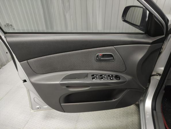 Kia Rio II Рестайлинг с пробегом 2009 года, цена 465 000 рублей, 193784 км, хэтчбек, Автокод Объявления