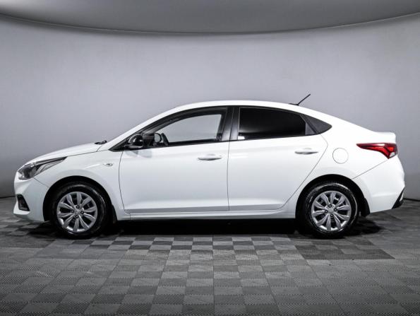 Hyundai Solaris II с пробегом 2017 года, цена 1 250 000 рублей, 88000 км, седан, Автокод Объявления
