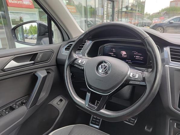 Volkswagen Tiguan II с пробегом 2019 года, цена 2 799 800 рублей, 87790 км, внедорожник, Автокод Объявления