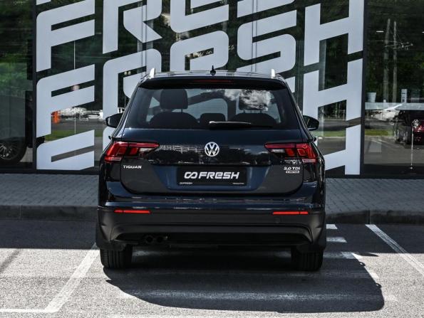 Volkswagen Tiguan II с пробегом 2017 года, цена 1 898 800 рублей, 184196 км, внедорожник, Автокод Объявления