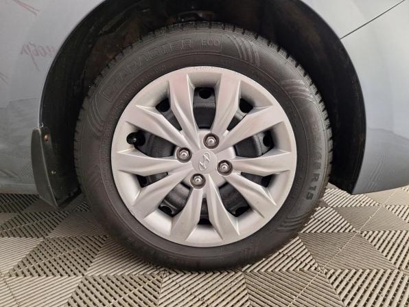 Hyundai Solaris II с пробегом 2018 года, цена 1 275 000 рублей, 109384 км, седан, Автокод Объявления