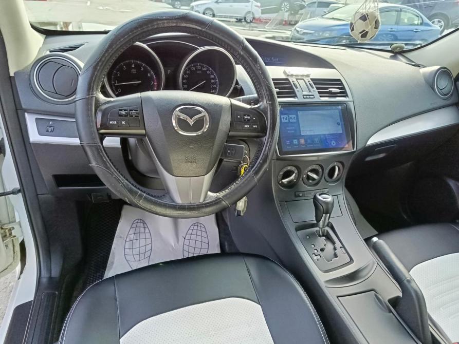 Mazda 3 II (BL) Рестайлинг Тюмень  - изображение 15