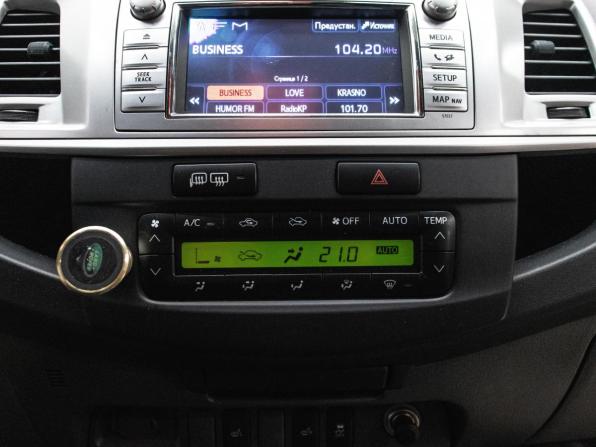 Toyota Hilux VII Рестайлинг с пробегом 2012 года, цена 2 189 000 рублей, 268196 км, пикап, Автокод Объявления