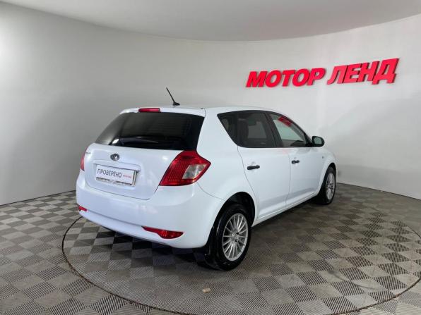 Kia Ceed I Рестайлинг с пробегом 2011 года, цена 678 000 рублей, 211183 км, хэтчбек, Автокод Объявления