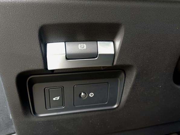 Land Rover Range Rover Evoque II с пробегом 2022 года, цена 4 399 000 рублей, 53000 км, внедорожник, Автокод Объявления