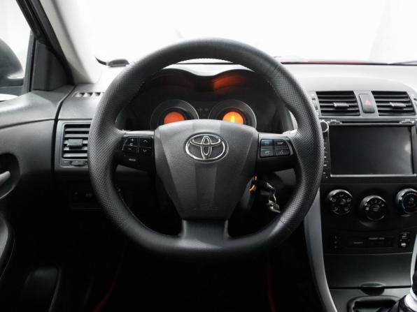 Toyota Corolla X (E140 E150) Рестайлинг с пробегом 2012 года, цена 1 073 000 рублей, 212268 км, седан, Автокод Объявления