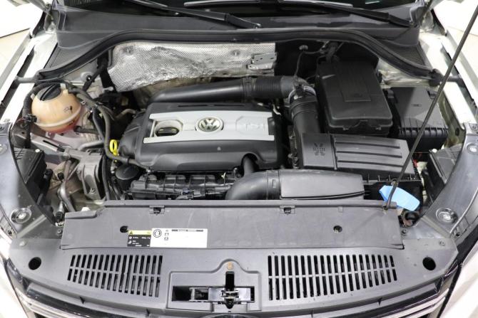 Volkswagen Tiguan I Рестайлинг с пробегом 2015 года, цена 1 385 000 рублей, 147658 км, внедорожник, Автокод Объявления