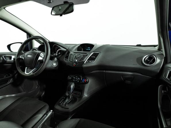 Ford Fiesta Mk6 Рестайлинг с пробегом 2015 года, цена 1 059 700 рублей, 52014 км, хэтчбек, Автокод Объявления