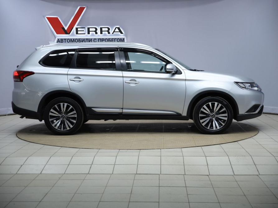 Mitsubishi Outlander III Рестайлинг 3 Уфа  - изображение 4