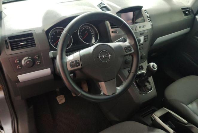 Opel Zafira B с пробегом 2007 года, цена 570 000 рублей, 275266 км, компактвэн, Автокод Объявления