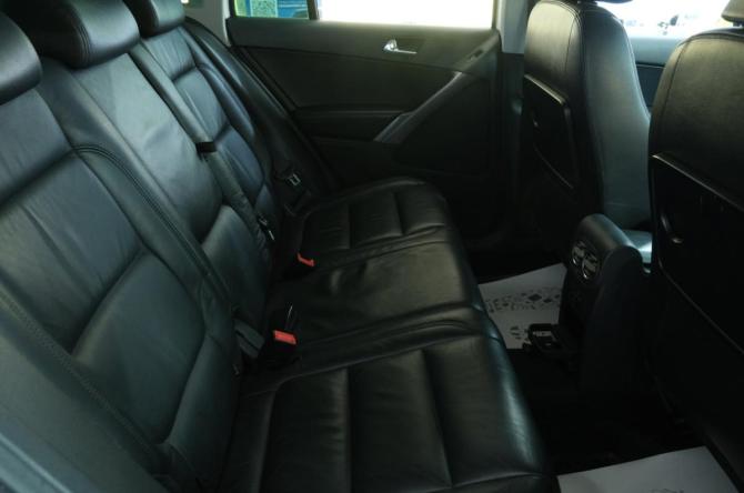Volkswagen Tiguan I с пробегом 2009 года, цена 999 000 рублей, 240000 км, внедорожник, Автокод Объявления