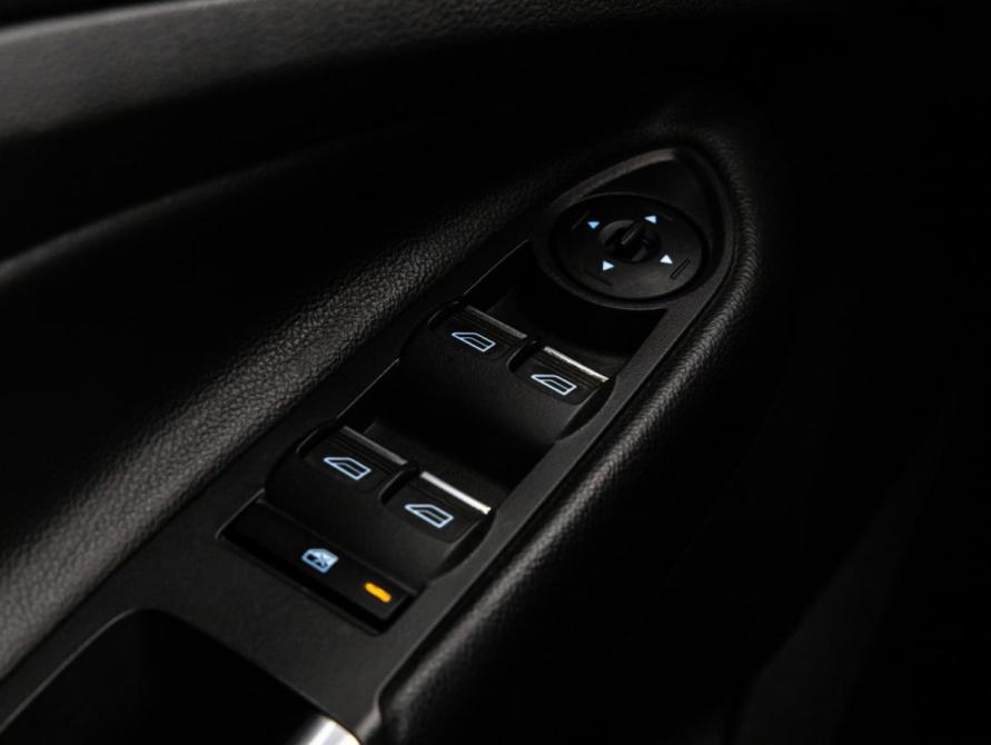 Ford Kuga II Санкт-Петербург  - изображение 17