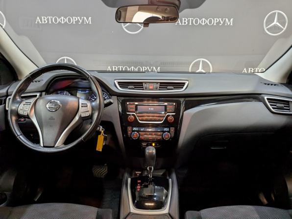 Nissan Qashqai II с пробегом 2017 года, цена 1 800 000 рублей, 59300 км, внедорожник, Автокод Объявления
