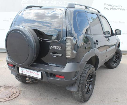 Chevrolet Niva I Рестайлинг с пробегом 2015 года, цена 590 000 рублей, 141405 км, внедорожник, Автокод Объявления