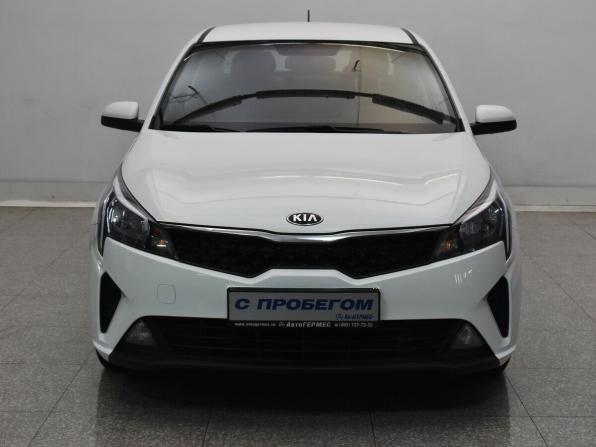 Kia Rio IV Рестайлинг с пробегом 2020 года, цена 1 325 000 рублей, 90788 км, седан, Автокод Объявления